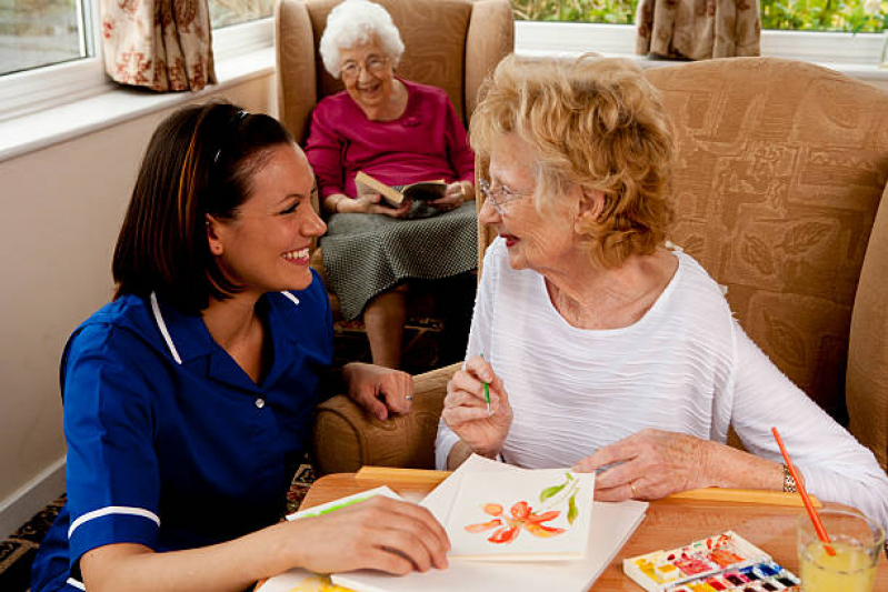 Enfermeiro Home Care para Idosos Eixo W - Enfermeiro Visitador Home Care